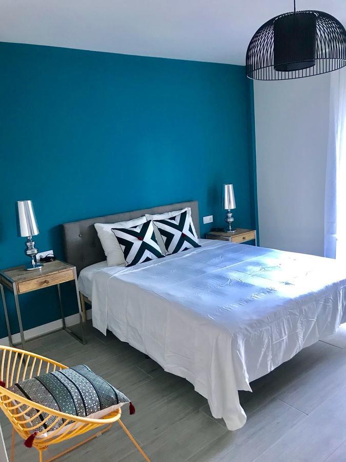Lujoso Duplex En La Playa Con Vistas Al Mar Lägenhet Torremolinos Exteriör bild